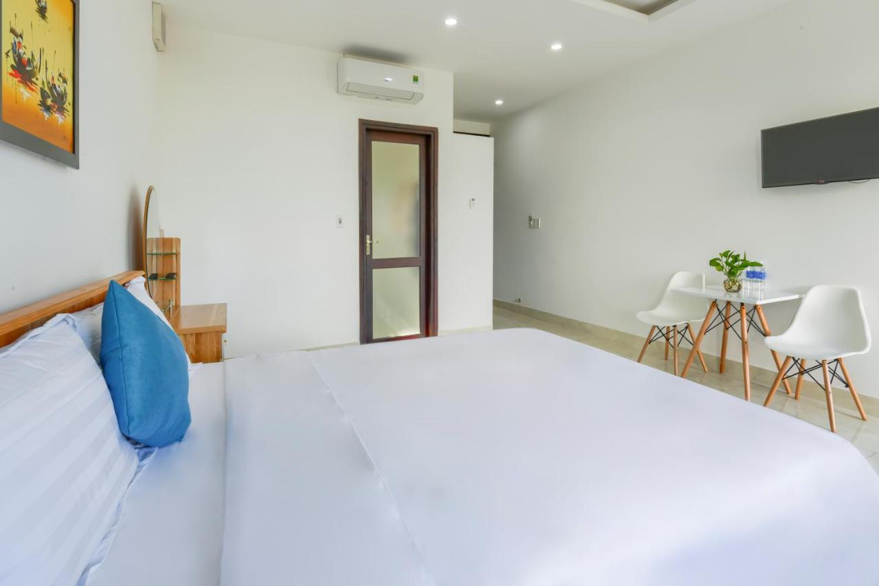 Gio Chieu Homestay - Riverside & Swimming Pool ฮอยอัน ภายนอก รูปภาพ
